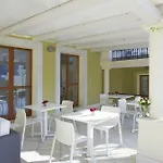 Πανσιόν Affittacamere Donna Pomptilla *