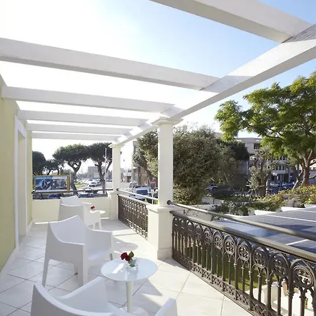 Affittacamere Donna Pomptilla ゲストハウス カリアリ